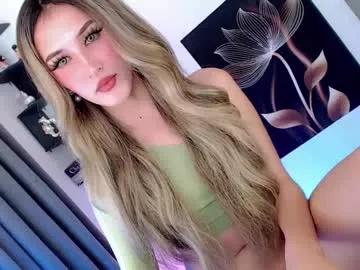 moon_of_desire22 on Chaturbate