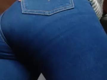 naughtyhotsquirt on Chaturbate