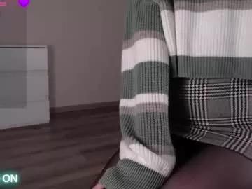 noelleneptune on Chaturbate