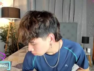 Freechat novaybrian on Chaturbate