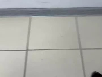 Freechat pantyhoselover8den on Chaturbate