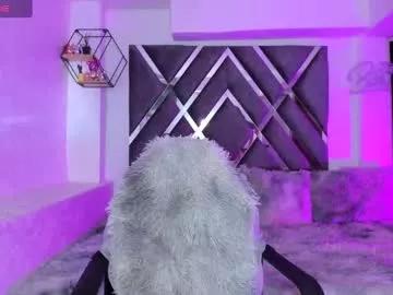 pocahontasweetss on Chaturbate