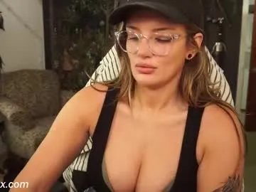 poppysux on Chaturbate