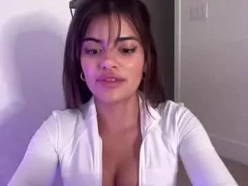 Freechat poutyselena on Chaturbate