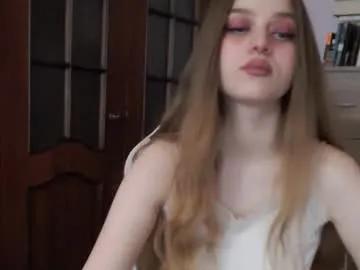 Freechat redhead_rabbit on Chaturbate