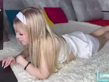 sandragaze on Chaturbate