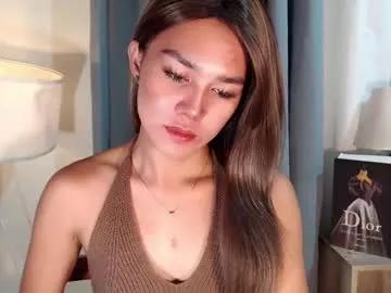 Freechat skyllerkent on Chaturbate