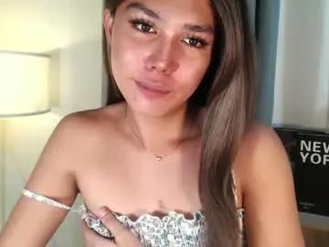 Freechat skyllerkent on Chaturbate