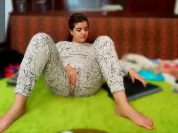 slutty_milf_bitch on Chaturbate