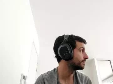 softndwear on Chaturbate 