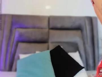 sophiee_smith on Chaturbate