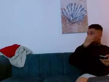 straight__friends on Chaturbate