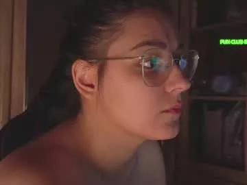 succubus_room on Chaturbate