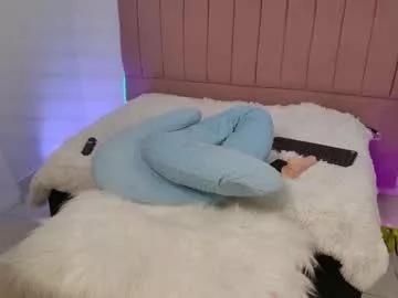 Freechat sukilove18 on Chaturbate