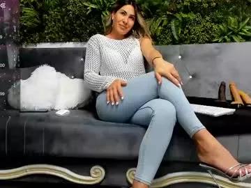 Freechat sweetcherry30_ on Chaturbate