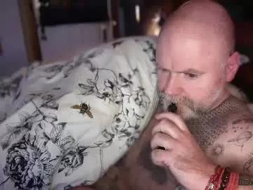 tattooeddilf01 on Chaturbate 