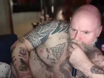tattooeddilf01 on Chaturbate 