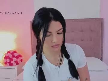 Away tharaaa_1 on Chaturbate