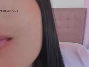 Away tharaaa_1 on Chaturbate