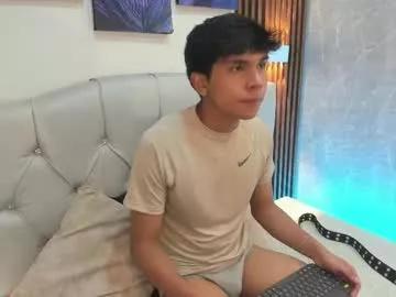 thiago_kozak on Chaturbate