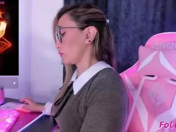 tila_tequila15 on Chaturbate