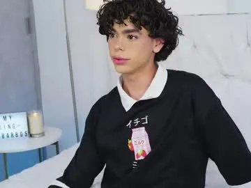Freechat timmyshy on Chaturbate