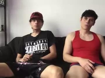 Freechat twinksguys360 on Chaturbate