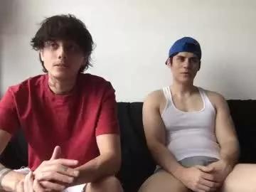 Freechat twinksguys360 on Chaturbate