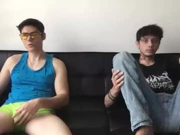 Freechat twinksguys360 on Chaturbate
