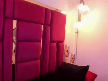 violetsmith_3 on Chaturbate