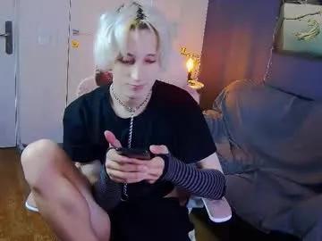Freechat whitenyx on Chaturbate