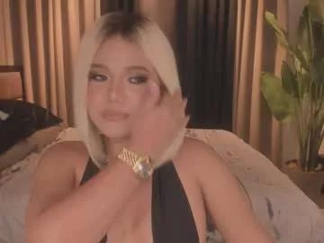 Freechat wildbelladonnats on Chaturbate