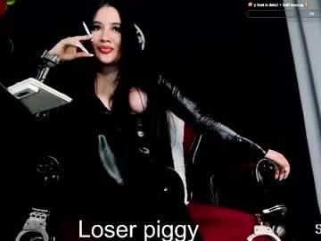 xxx_madamme on Chaturbate 