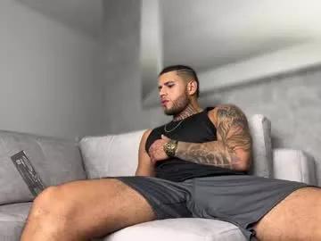yamp_bigcock on Chaturbate