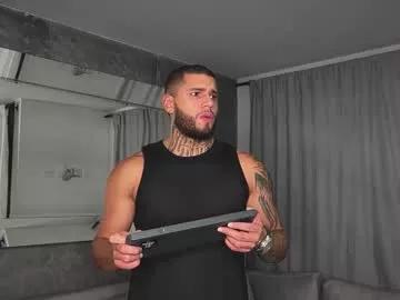 yamp_bigcock on Chaturbate