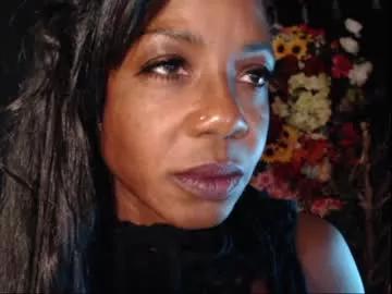 yhlemina on Chaturbate