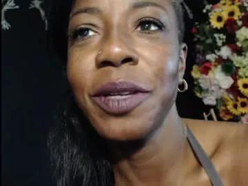 yhlemina on Chaturbate