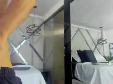 yiyo10_ on Chaturbate 