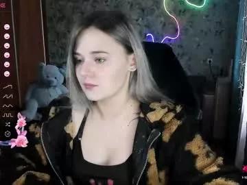 your_small_bunny on Chaturbate