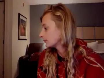 Freechat yoursecretgirlfriend963 on Chaturbate