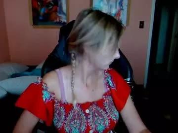 Freechat yoursecretgirlfriend963 on Chaturbate
