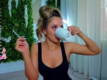 zinasquirts on Chaturbate