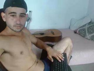 aaron_haren on Flirt4Free 