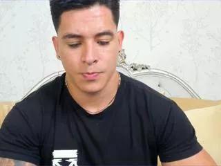 alan_thompson on Flirt4Free 