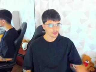 aleex_miller on Flirt4Free 