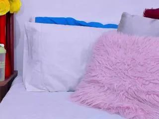 amanda_bond on Flirt4Free 
