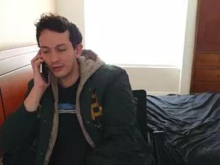 camo_ruiz on Flirt4Free 