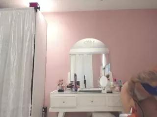 christine_fox on Flirt4Free 