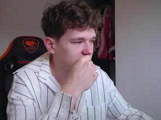 dany_davis on Flirt4Free 