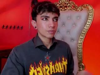 darko_davis on Flirt4Free 